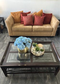 Furniture set