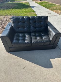 Black 2 seater leather couch (Must Pick Up Today)