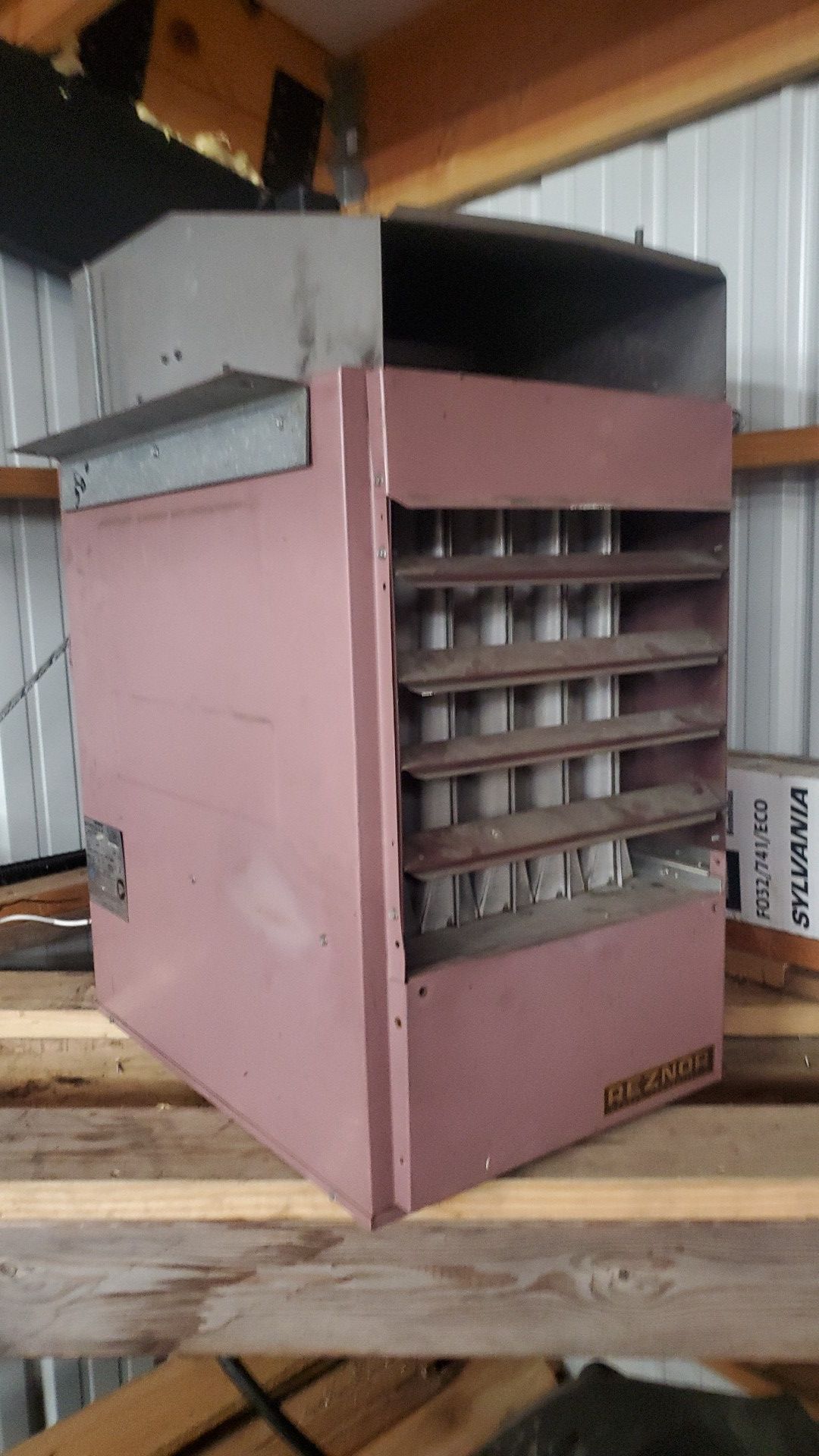 Reznor lp/natural gas shop heater for Sale in Carbonado, WA OfferUp