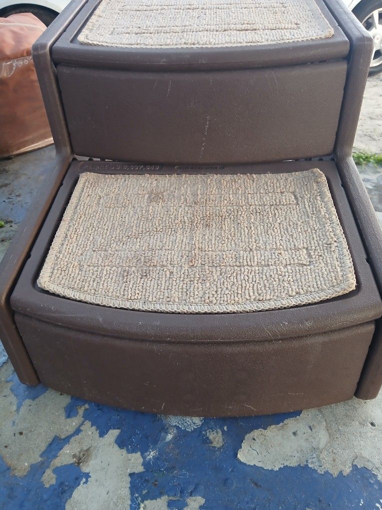 Pet Steps