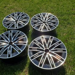 New 21" black / polished alloy wheels 5x112. Audi VW Mercedes BMW