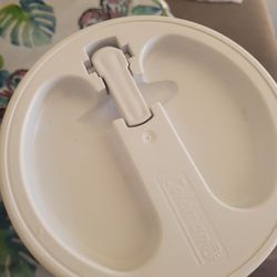 Bote Para Agua  Marca ....coleman..  .mediano