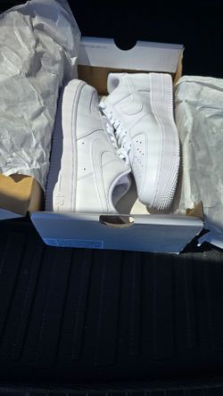 Nike mens AF1 size 9