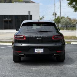 2018 Porsche Macan