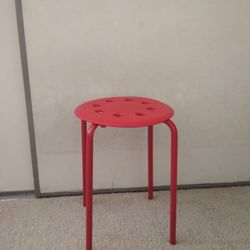 Red Stool