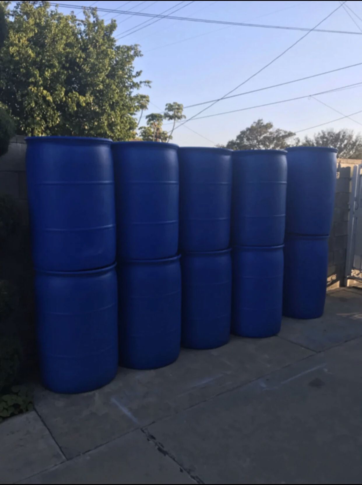 55 gallons plastic drums Super Clean ($10 each)