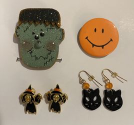 Halloween Jewelry Set of 4 - Pins, Pierced Earrings Bundle