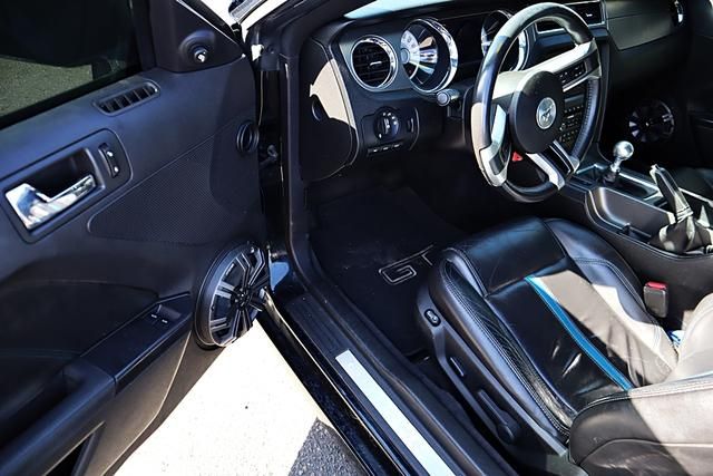 2011 Ford Mustang