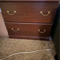 Dresser 