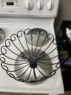 Round Metal Fruit Basket