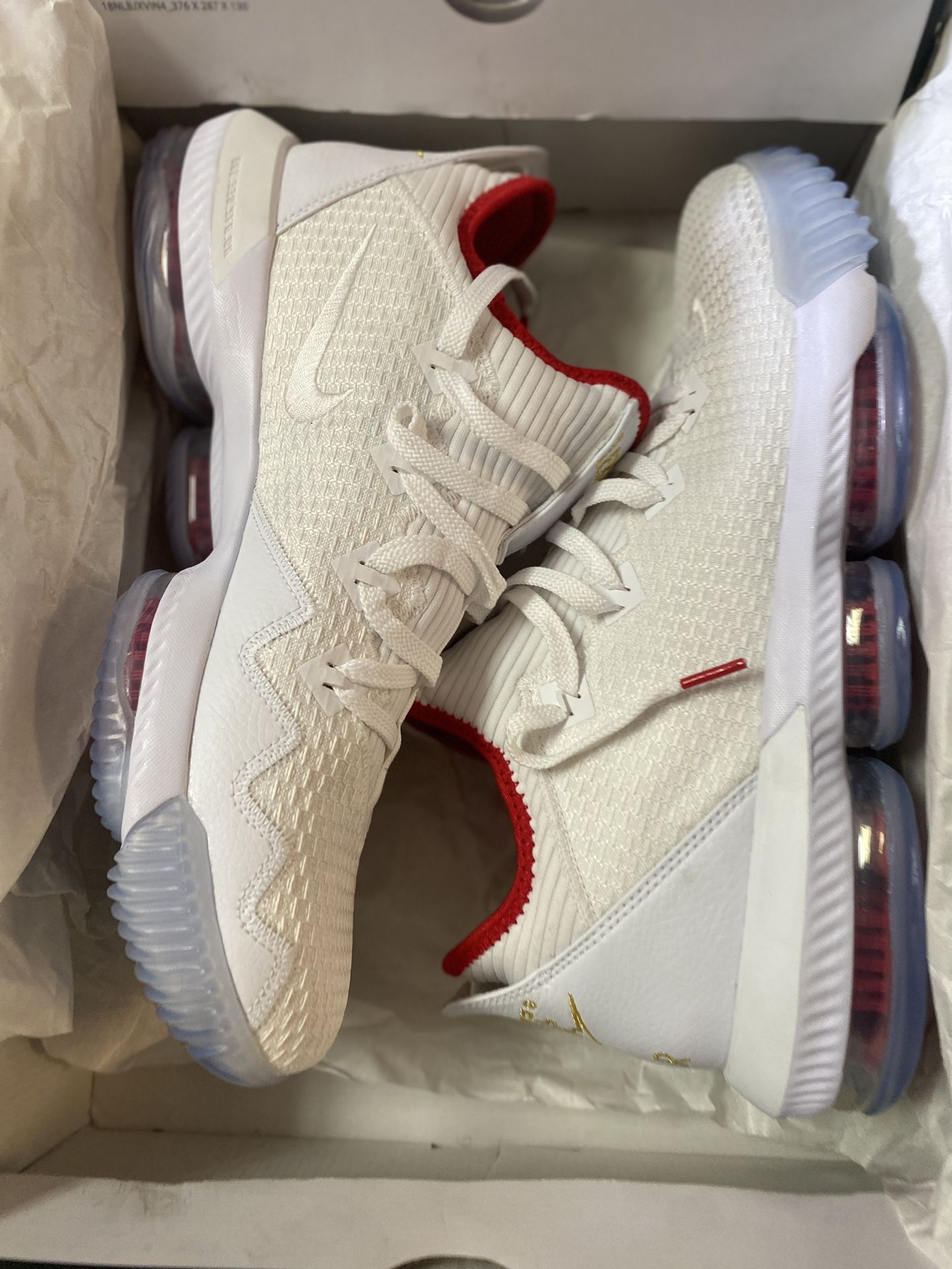 Lebron 16 Basketball shoes low “draft night” Nike LeBron 16 Low Draft Day - CI2668-100 Raffles & Where to Buy main image 2