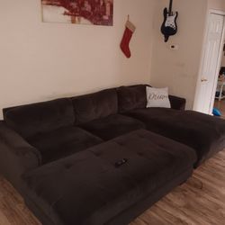 Sectional Sofa 