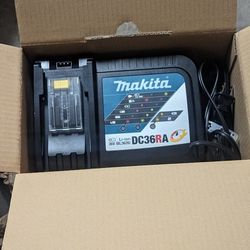 Makita Battery Charger 