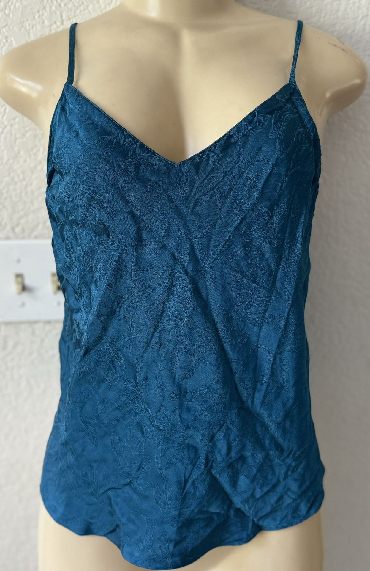 Victoria Secret Blouse Top Casual Basic