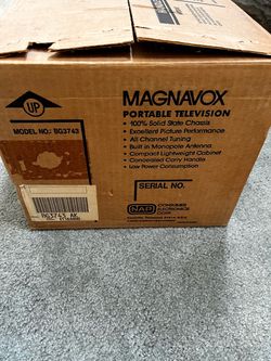 1988 Magnavox TV black-and-white 12 inch new original box