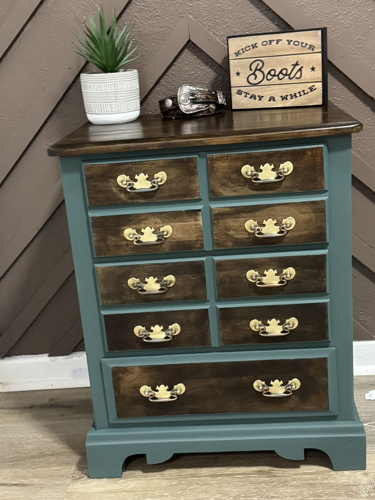 3 Drawer Dresser