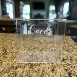 CLEAR GIFT CARD BOX