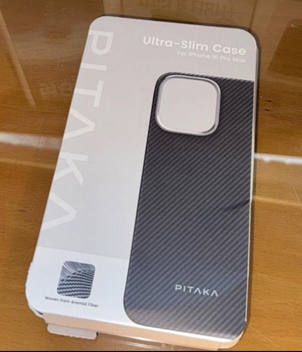 Pitaka MagEZ Ultra Slim Case Aramid Fiber