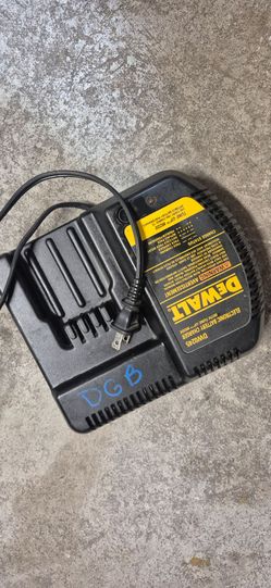 DeWalt DW0245 Electronic Battery Charger