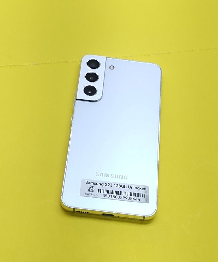 Unlocked S 2 2 128Gb clean , warranty included and charger