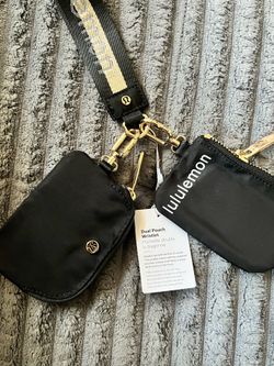 Lululemon dual pouch wrist wallet