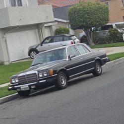 1979 Mercedes-Benz 300