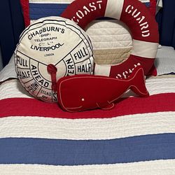 SET of wood Twin Size Bed & Twin Size trundle, Two Mattresses, Bedding With Decorative Pillows, Storage Chest With Custom Pillow And Ottoman 