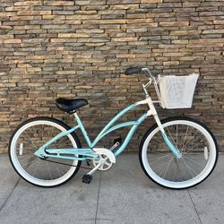 Electra Cruiser 1 Step Thru Aluminum Frame 26 inch Beach Cruiser w/ Basket