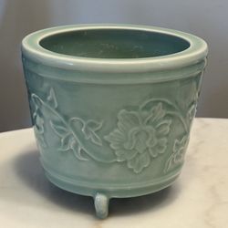 6.5 “ceramic pots  