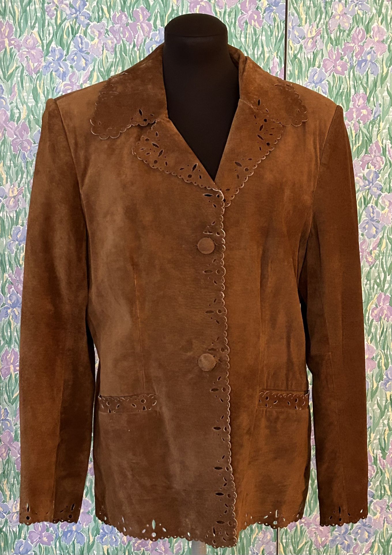 Newport News Styleworks Ladies Brown Leather Laser cut Trim Jacket Size 12 NWOT 