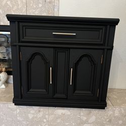 Modern Entry Way Cabinet