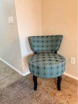 Accent chair