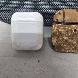 AirPods 2nd Gen A2031 