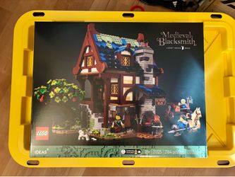 Lego Medieval Blacksmith