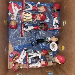 Bobblehead Lot (BROKEN AND MISSING PIECES)