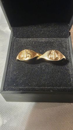Couples Bee Signet Rings