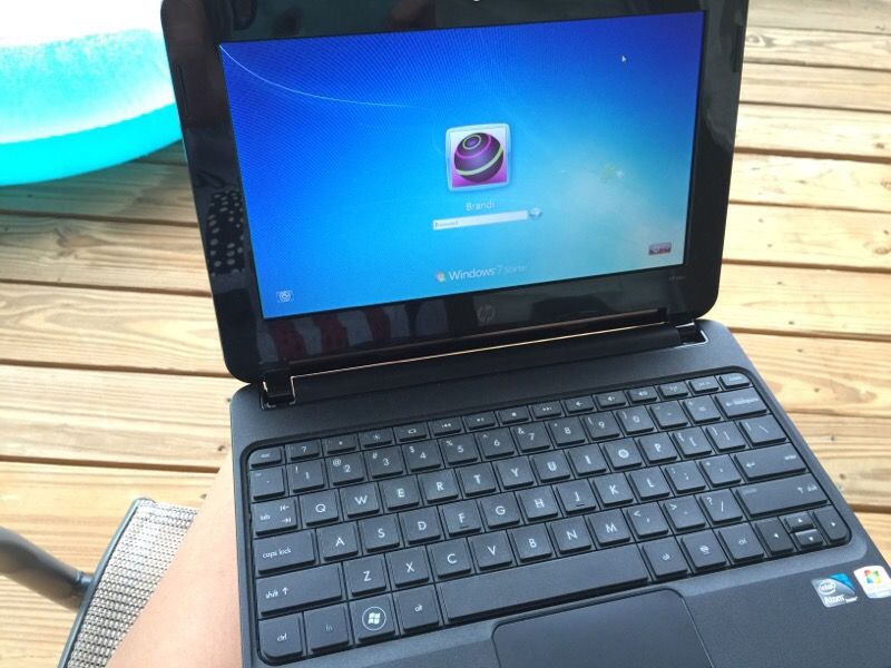 HP mini laptop