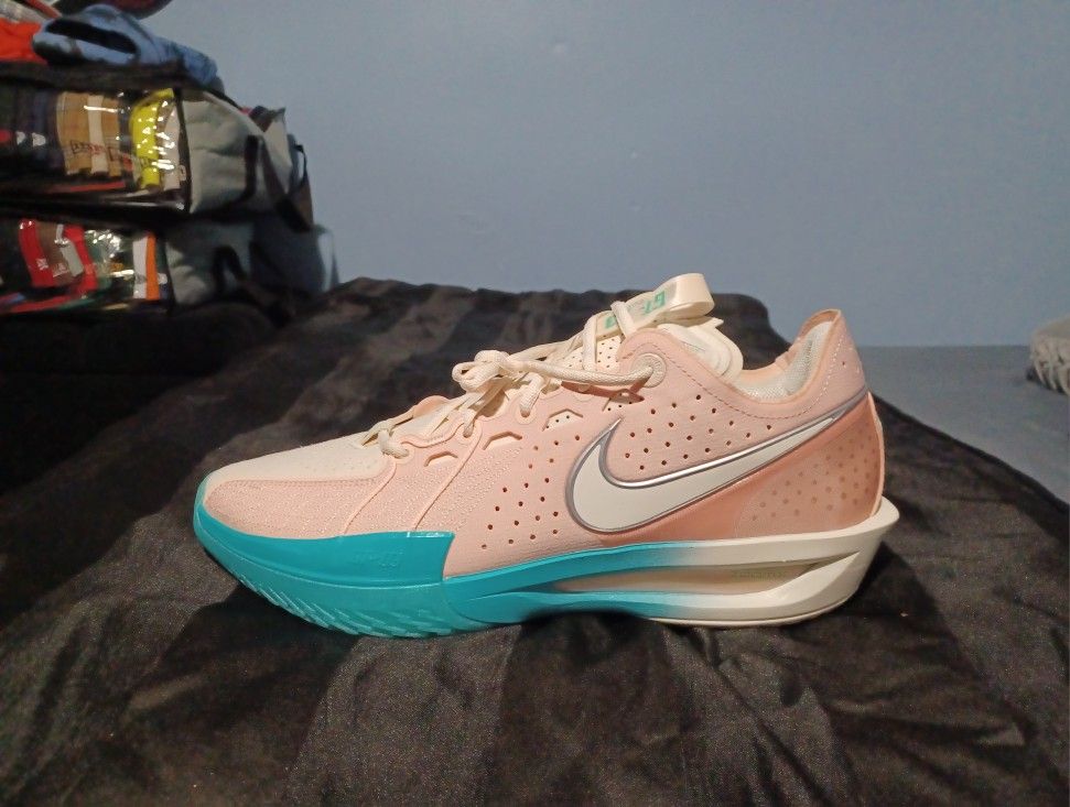 Brand New And Original Men's Nike Air GT Hustle Sneakers Sizes 14