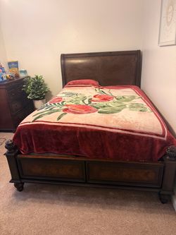 Queen Bed