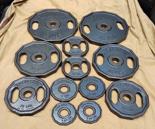 FULL  SET  OF  IRON  GRIP OLYMPIC  EASY  GRIP  PLATES   (PAIRS OF)  :  45s  35s  25s  10s  5s  2.5s 