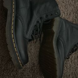 Doc Marten Classic Boots