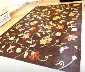 Large area rug