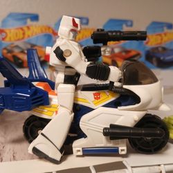 Original Complete G1 Transformer Prowl 