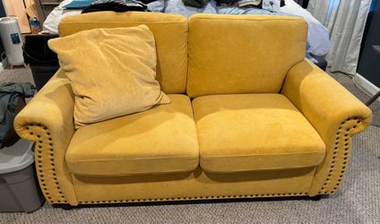 FREE Yellow LoveSeat