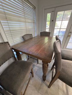 Dining Set