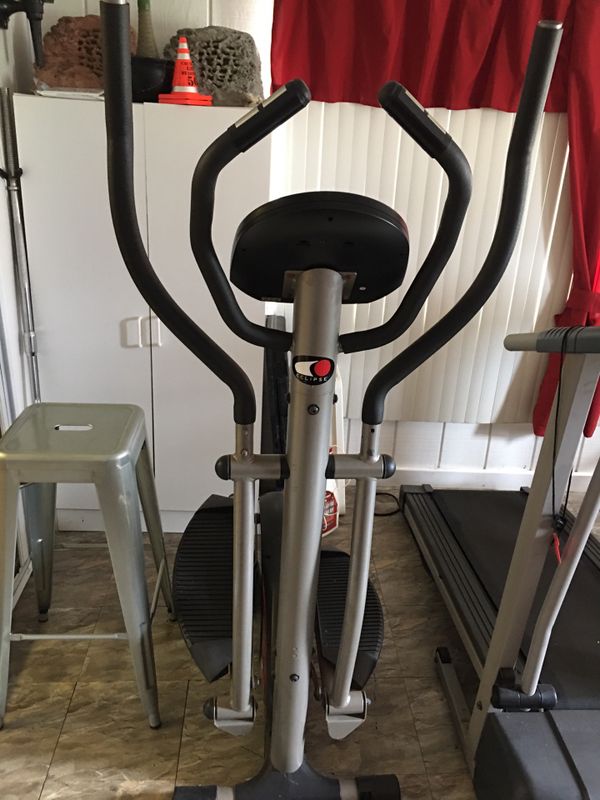 ECLIPSE 1100 HR/A Elliptical Trainer for Sale in Oak Lawn, IL OfferUp
