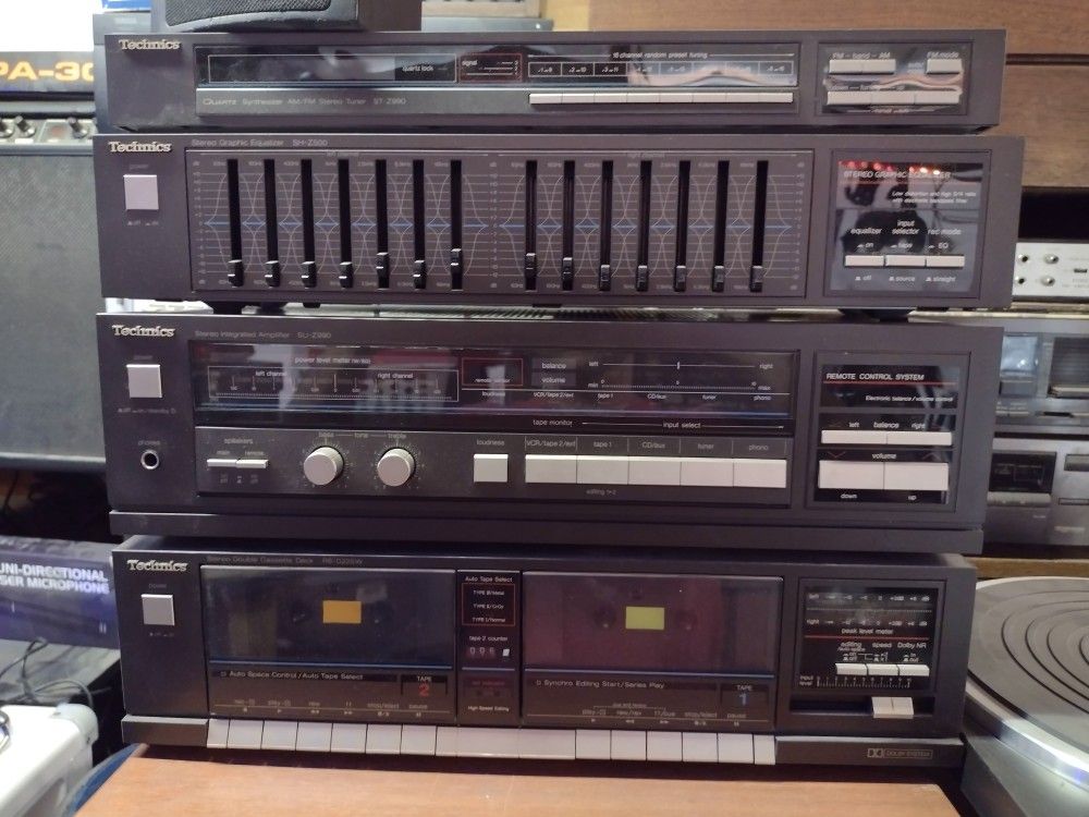 Technics Stereo