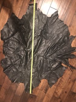 Genuine Full Ostrich Skin Black (48” x 48” approx)