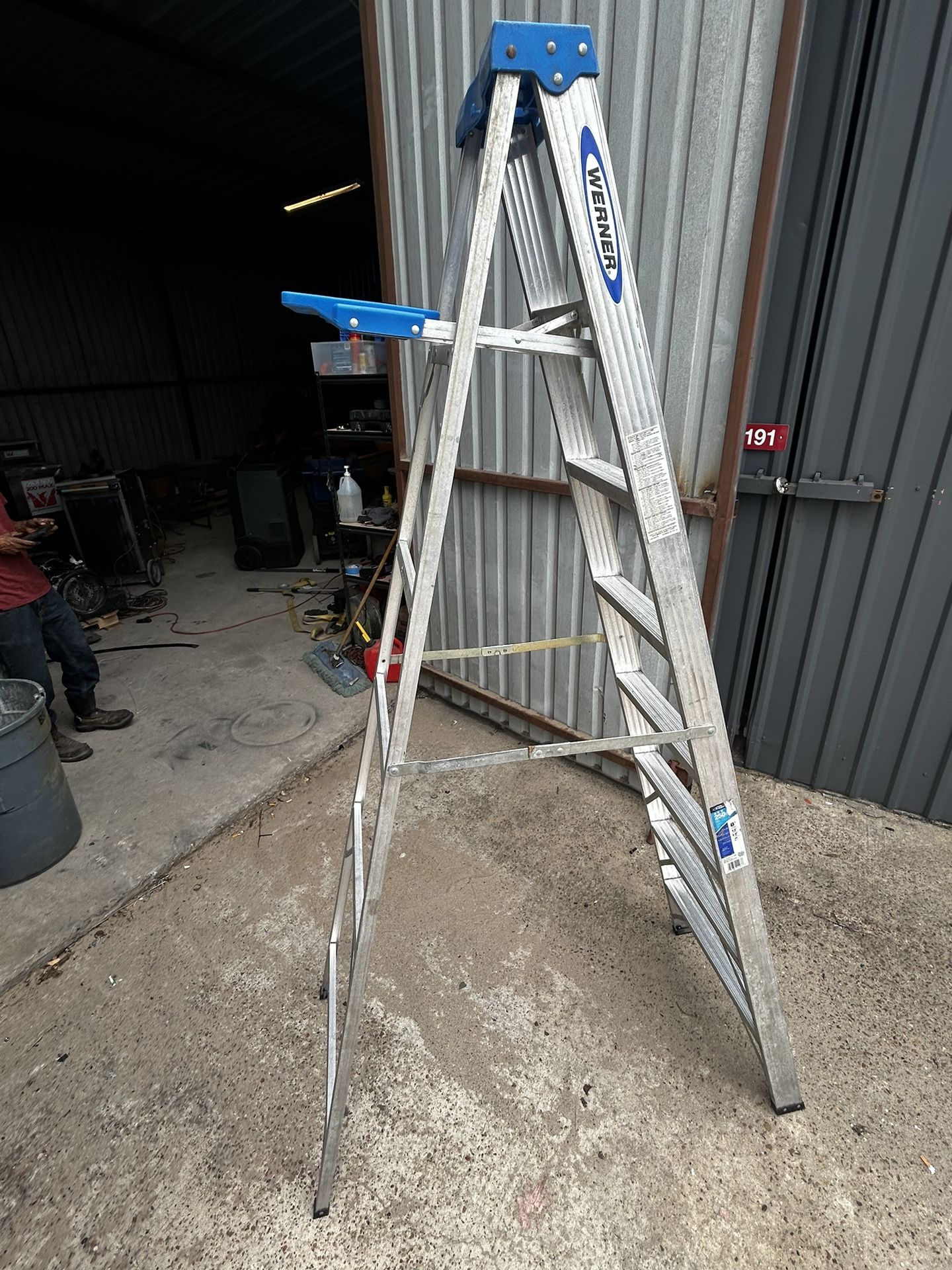 8ft Aluminum Ladder 