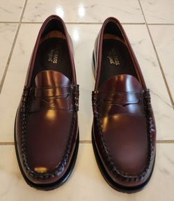G.H. Bass Weejuns Larson Penny Loafers in a distinct wine color